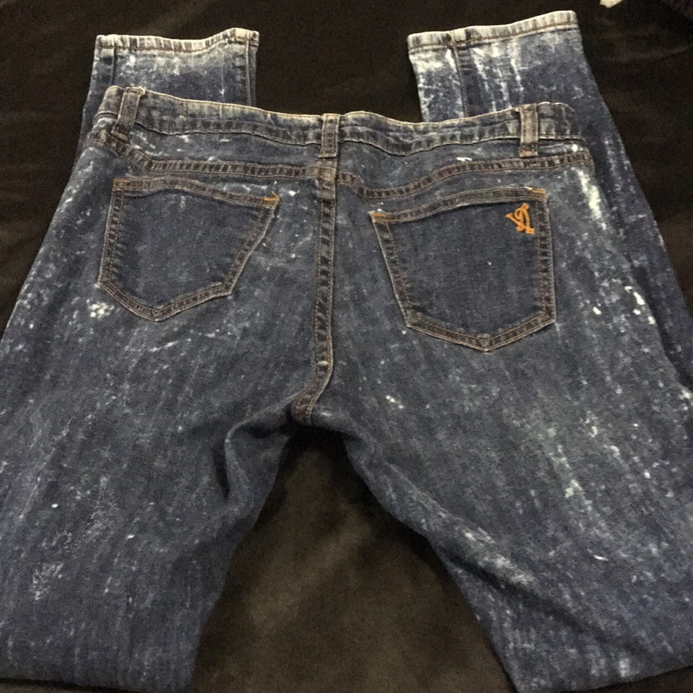 Jeans - Picture 3 of 3